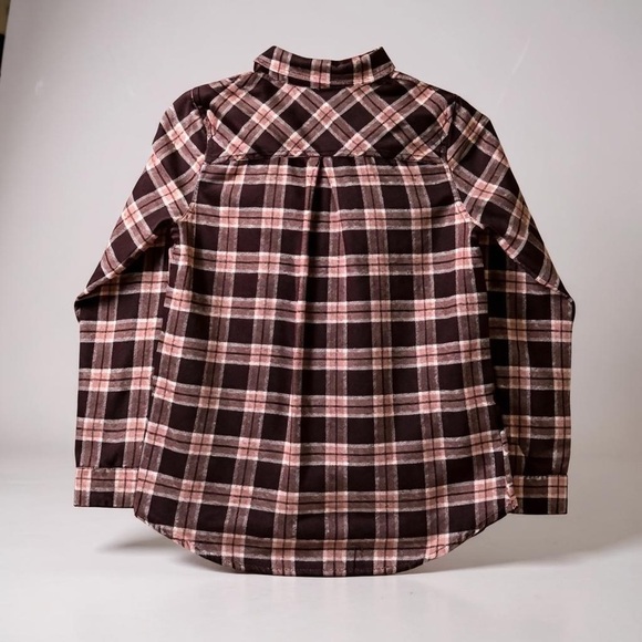 Maurices Women's Plaid Button Down Shirt in Pink and Brown perfect for Fall! - Picture 2 of 3